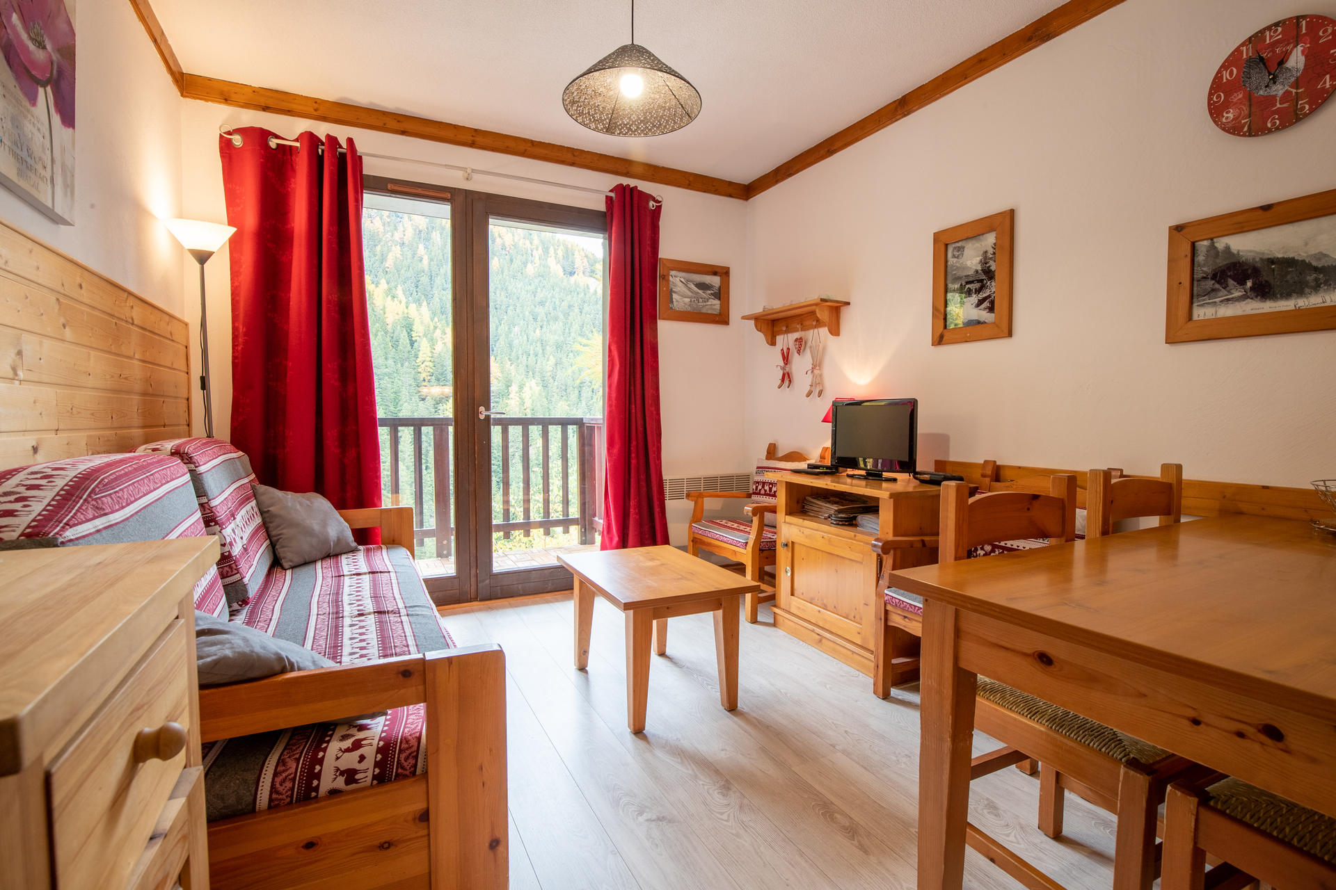 3 Rooms 6 Persons Classic CTHAA11 - CHALETS DU THABOR - Valfréjus